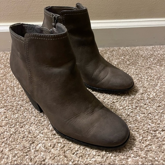 Cole Haan leather grand os womens ankle booties size 6B - Picture 7 of 8